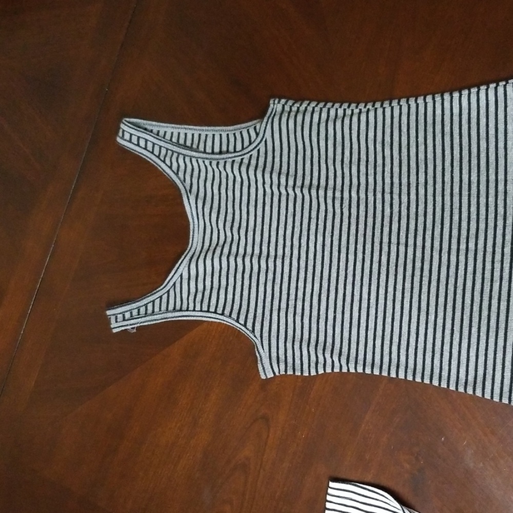 Shirt - Picture 3 of 4